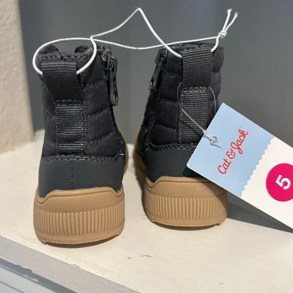 Cat and Jack Boys/Girls Charcoal Gray Fox Boots Toddler Size 5 - Picture 6 of 9